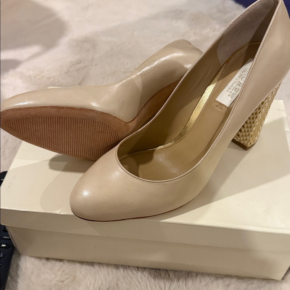 Lauren Ralph Lauren Viona Pumps - Picture 6 of 8